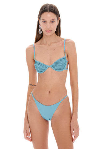 Amy Blu Bikini 